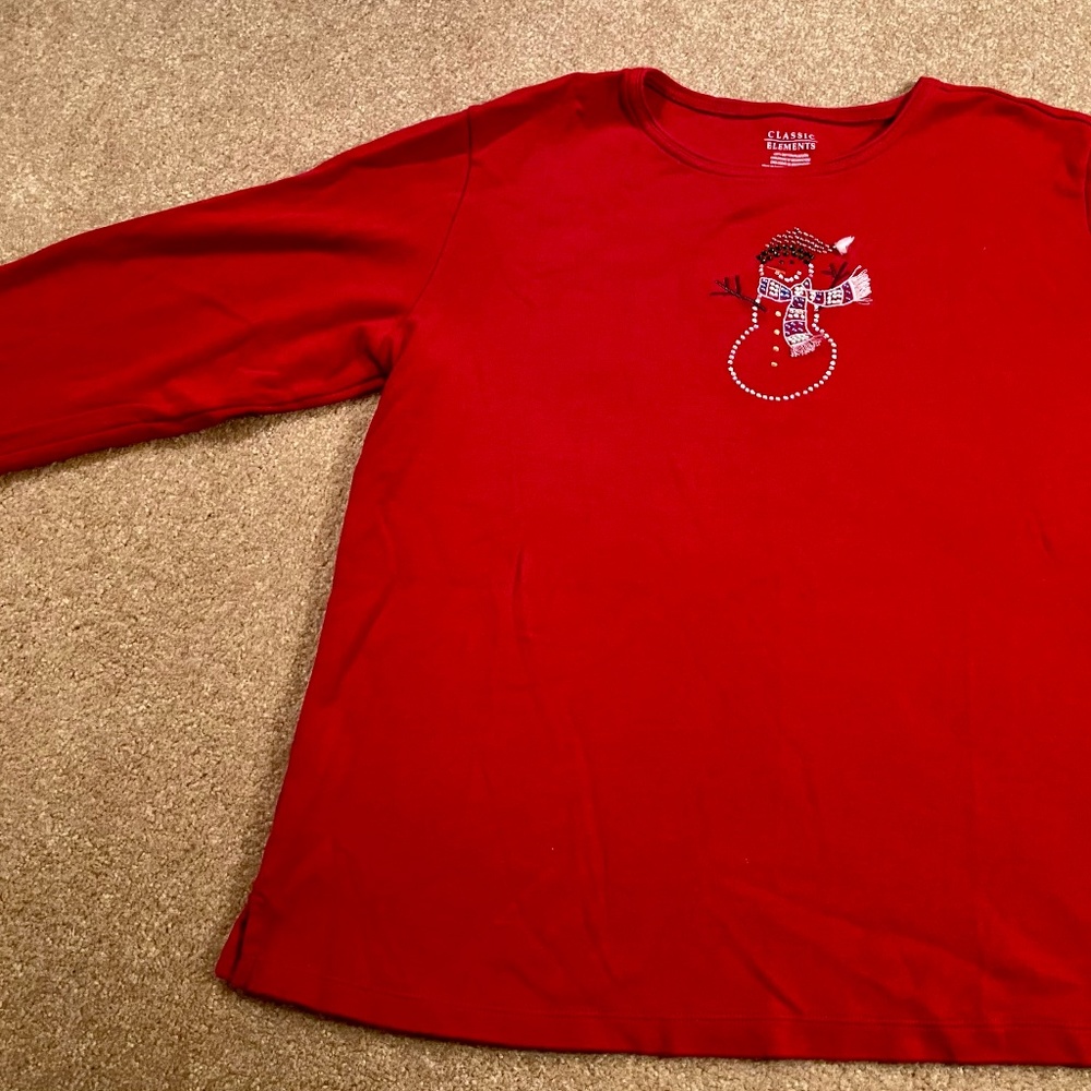 Snowman crystal decorated red long sleeve T-shirt size M.